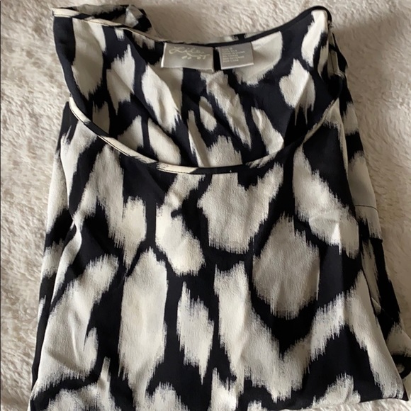 Lilu 100% Silk Blouse (Small) - Picture 6 of 6